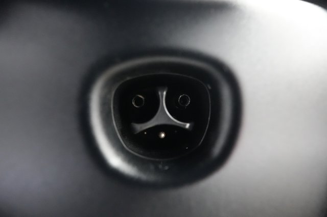 2023 Tesla Model 3 — photo 8 of 23