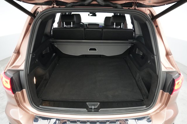 2023 Mercedes-Benz EQB — photo 6 of 21