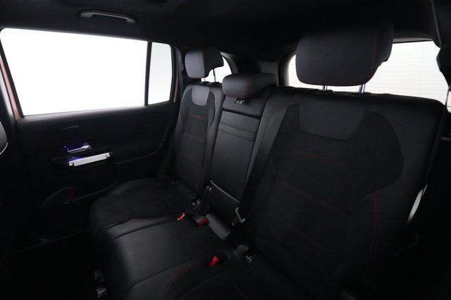 2023 Mercedes-Benz EQB — photo 19 of 21
