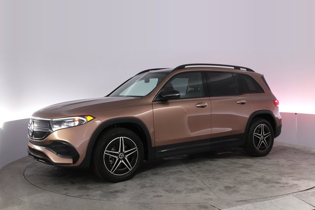 2023 Mercedes-Benz EQB — photo 14 of 21
