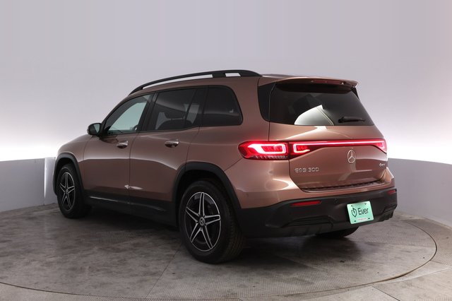 2023 Mercedes-Benz EQB — photo 13 of 21