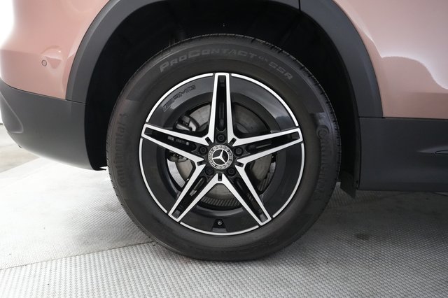 2023 Mercedes-Benz EQB — photo 17 of 21
