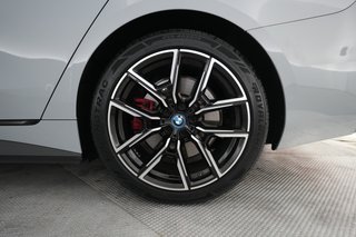 2023 BMW i4 — photo 7 of 20