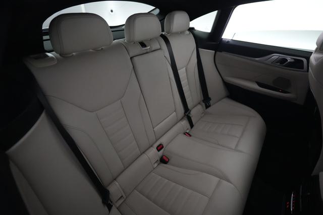 2023 BMW i4