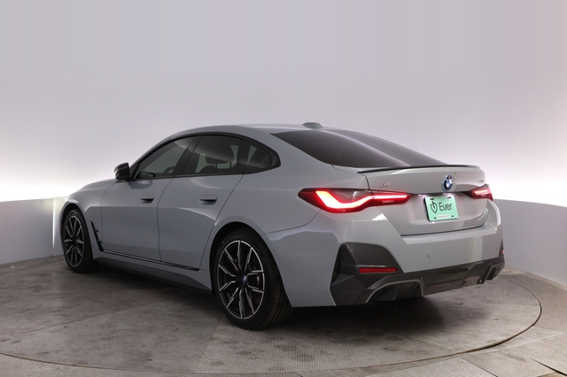 2023 BMW i4