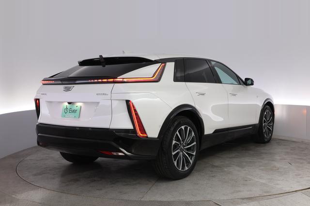2024 Cadillac Lyriq