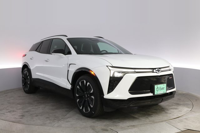 2024 Chevrolet Blazer EV — photo 10 of 24