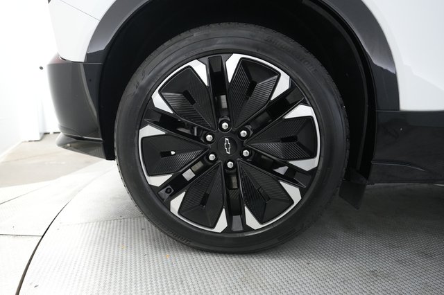 2024 Chevrolet Blazer EV — photo 17 of 24