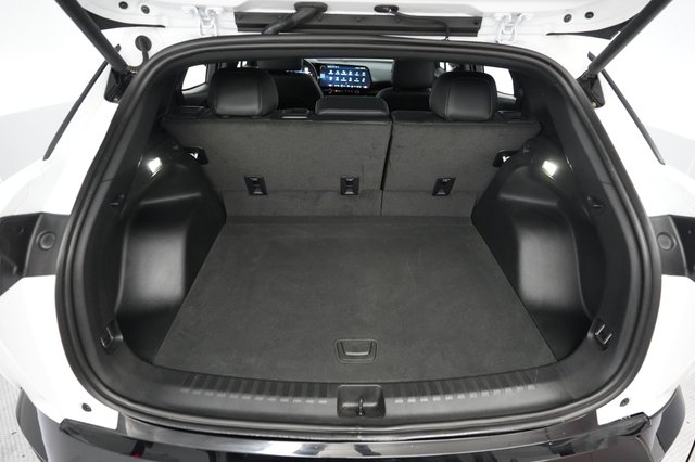 2024 Chevrolet Blazer EV — photo 6 of 24