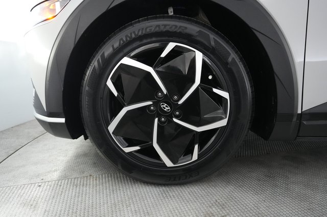 2024 Hyundai IONIQ 5 — photo 15 of 25