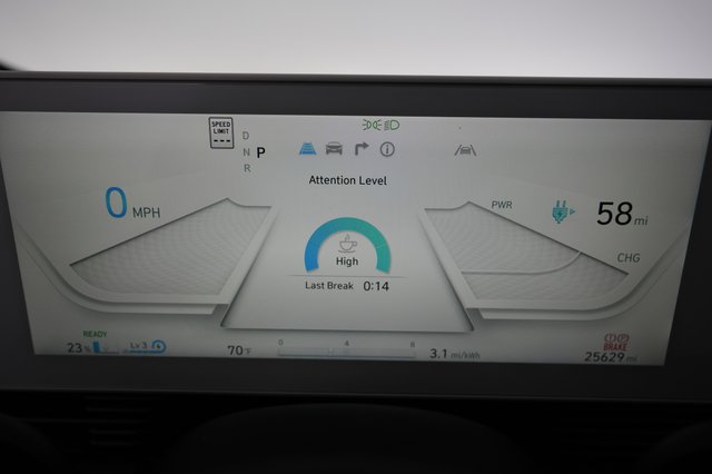 2024 Hyundai IONIQ 5 — photo 5 of 25