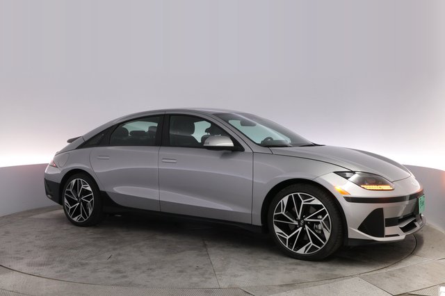 2024 Hyundai IONIQ 6 — photo 11 of 21