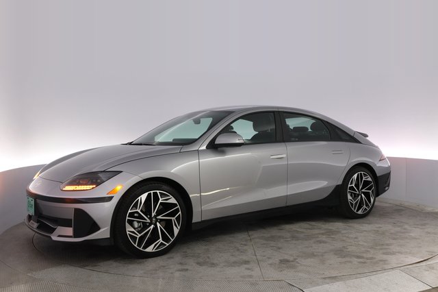 2024 Hyundai IONIQ 6 — photo 14 of 21