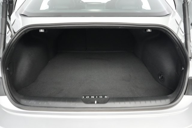 2024 Hyundai IONIQ 6 — photo 6 of 24