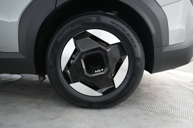 2024 Kia EV9 — photo 7 of 29