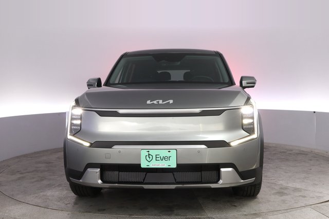 2024 Kia EV9 — photo 9 of 29