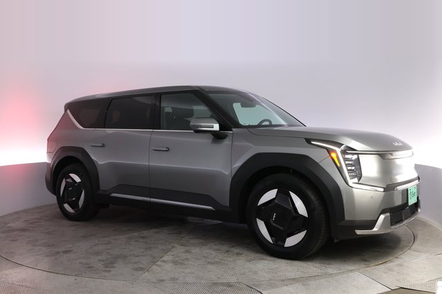 2024 Kia EV9 — photo 11 of 29