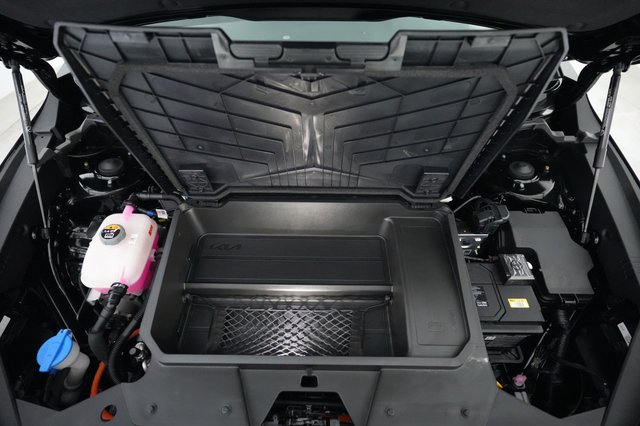 2024 Kia Niro EV — photo 23 of 27