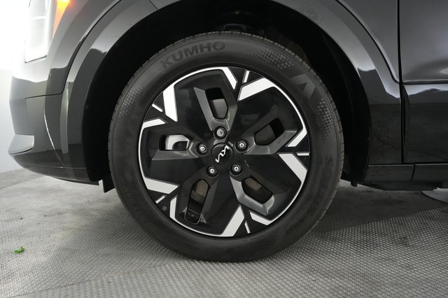 2024 Kia Niro EV — photo 15 of 27