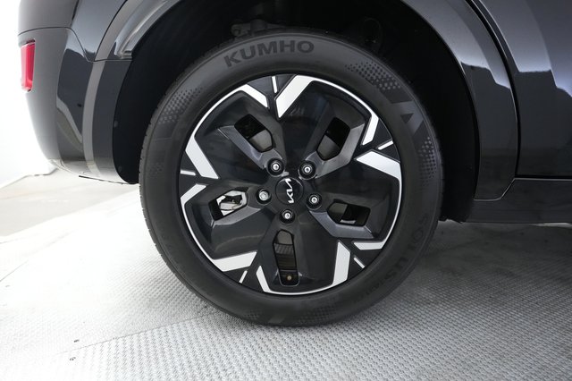 2024 Kia Niro EV — photo 17 of 27