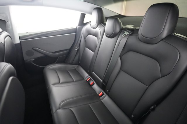 2025 Tesla Model 3 — photo 19 of 26
