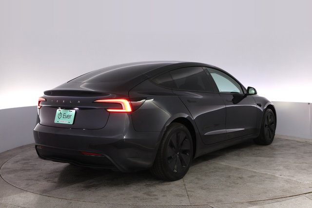 2025 Tesla Model 3 — photo 2 of 26