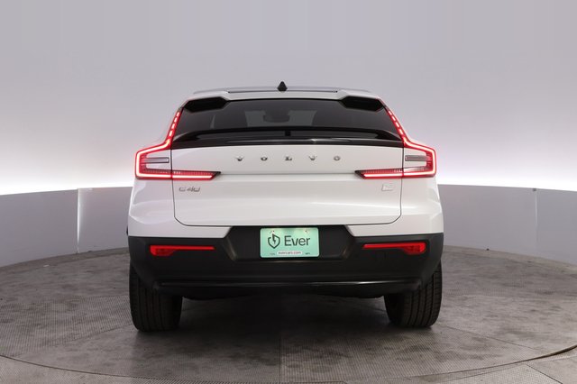 2023 Volvo C40 Recharge — photo 12 of 22