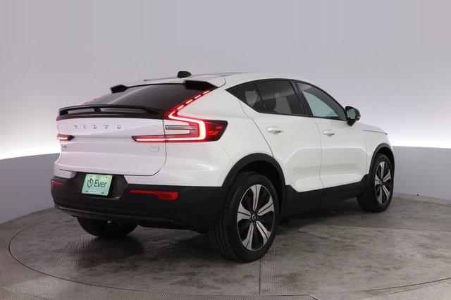 2023 Volvo C40 Recharge — photo 2 of 22