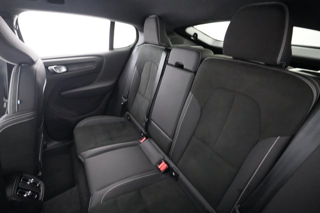2023 Volvo C40 Recharge — photo 19 of 22