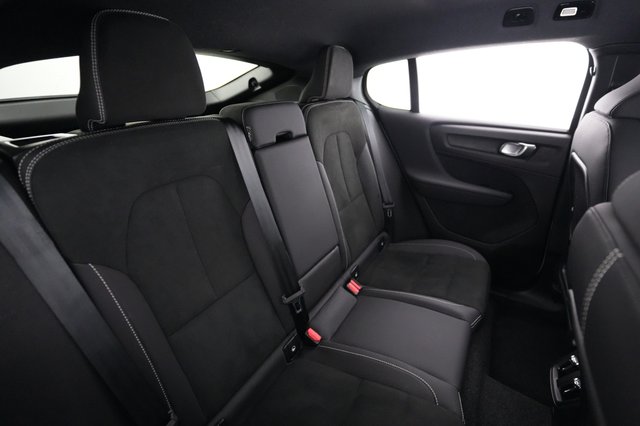 2023 Volvo C40 Recharge — photo 4 of 22