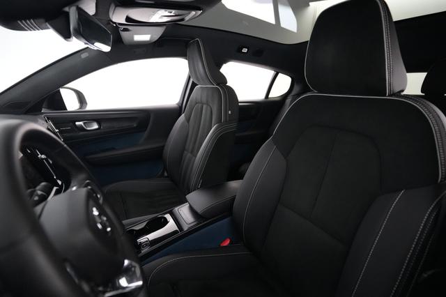 2023 Volvo C40 Recharge