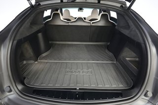 2024 Tesla Model X — photo 6 of 32