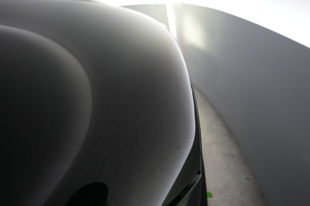 2024 Tesla Model X — photo 28 of 32