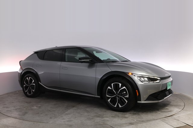 2024 Kia EV6 — photo 11 of 30