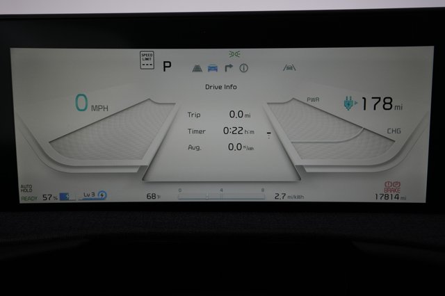 2024 Kia EV6 — photo 5 of 30