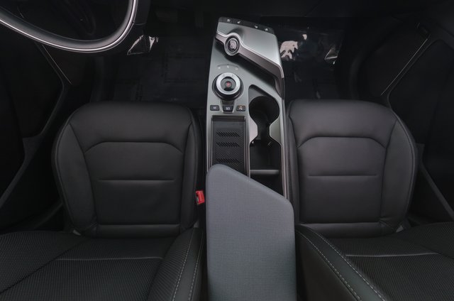 2024 Kia EV6 — photo 22 of 30