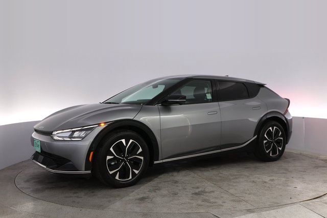 2024 Kia EV6 — photo 14 of 30