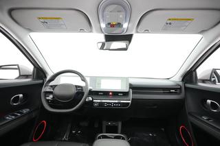 2023 Hyundai IONIQ 5 — photo 3 of 18