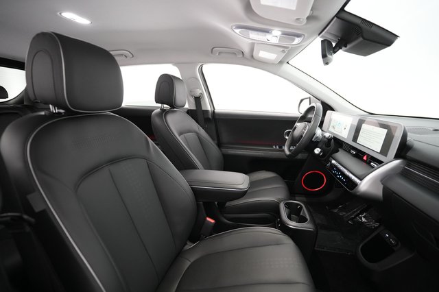 2023 Hyundai IONIQ 5 — photo 11 of 18