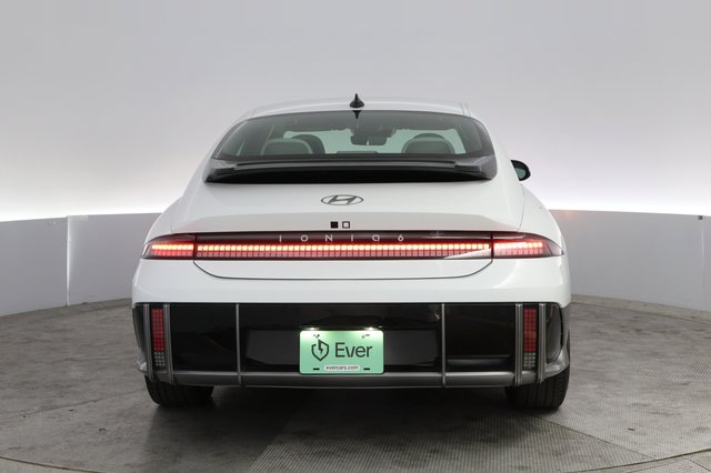 2024 Hyundai IONIQ 6 — photo 12 of 21