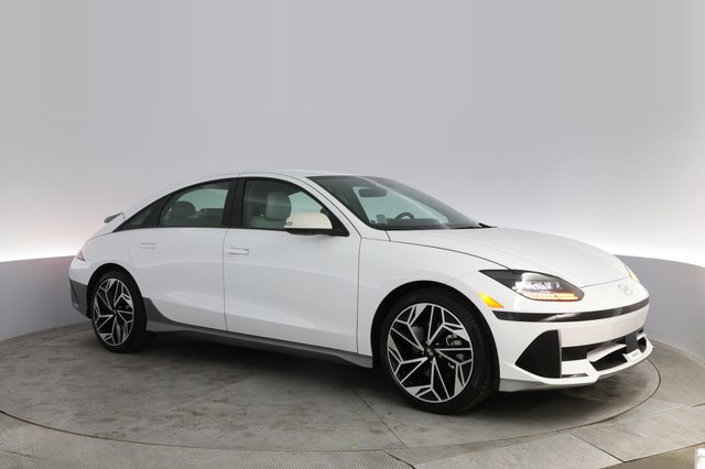 2024 Hyundai IONIQ 6 — photo 11 of 21