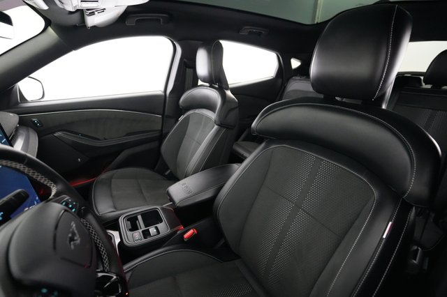 2025 Ford Mustang Mach-E — photo 3 of 21