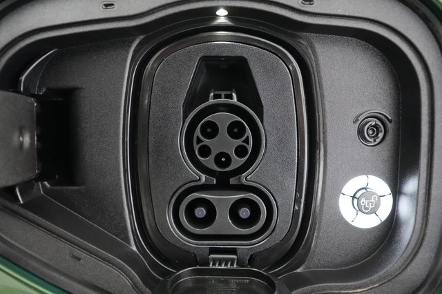 2025 Ford Mustang Mach-E — photo 8 of 21