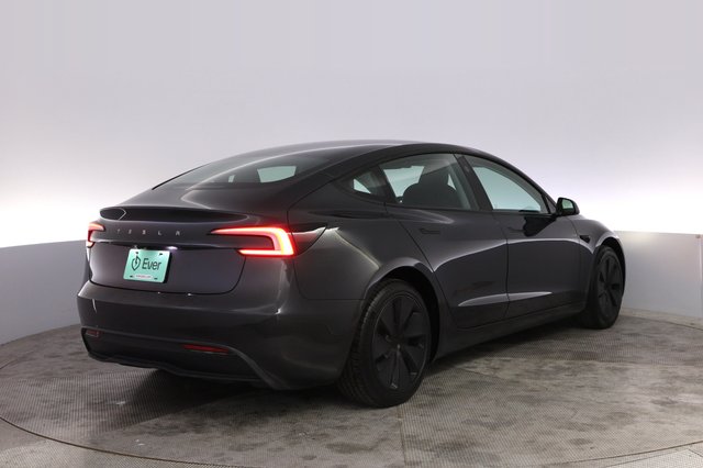 2025 Tesla Model 3 — photo 2 of 23