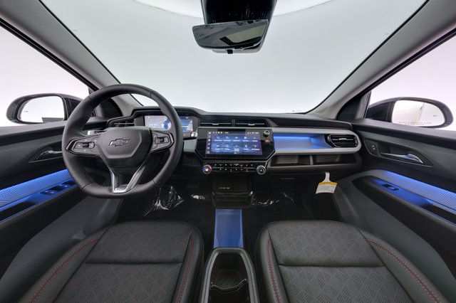 2027 Chevrolet Bolt — photo 21 of 23