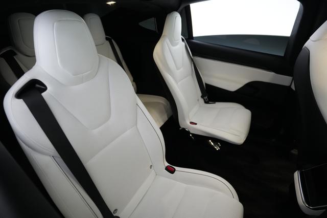 2023 Tesla Model X