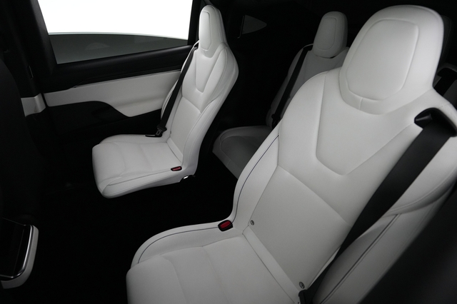 2023 Tesla Model X