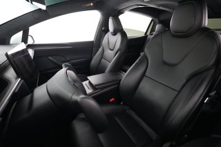2023 Tesla Model X — photo 3 of 21