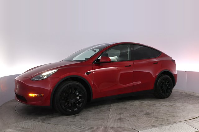 2023 Tesla Model Y — photo 14 of 30
