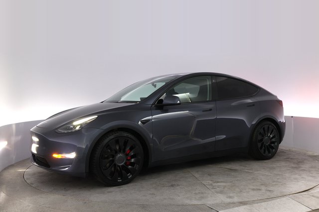 2023 Tesla Model Y — photo 14 of 20